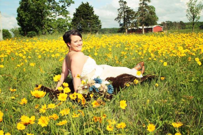Our beautiful fields blossomed with flowers make for the perfect setting for wedding and engagement photos. 
